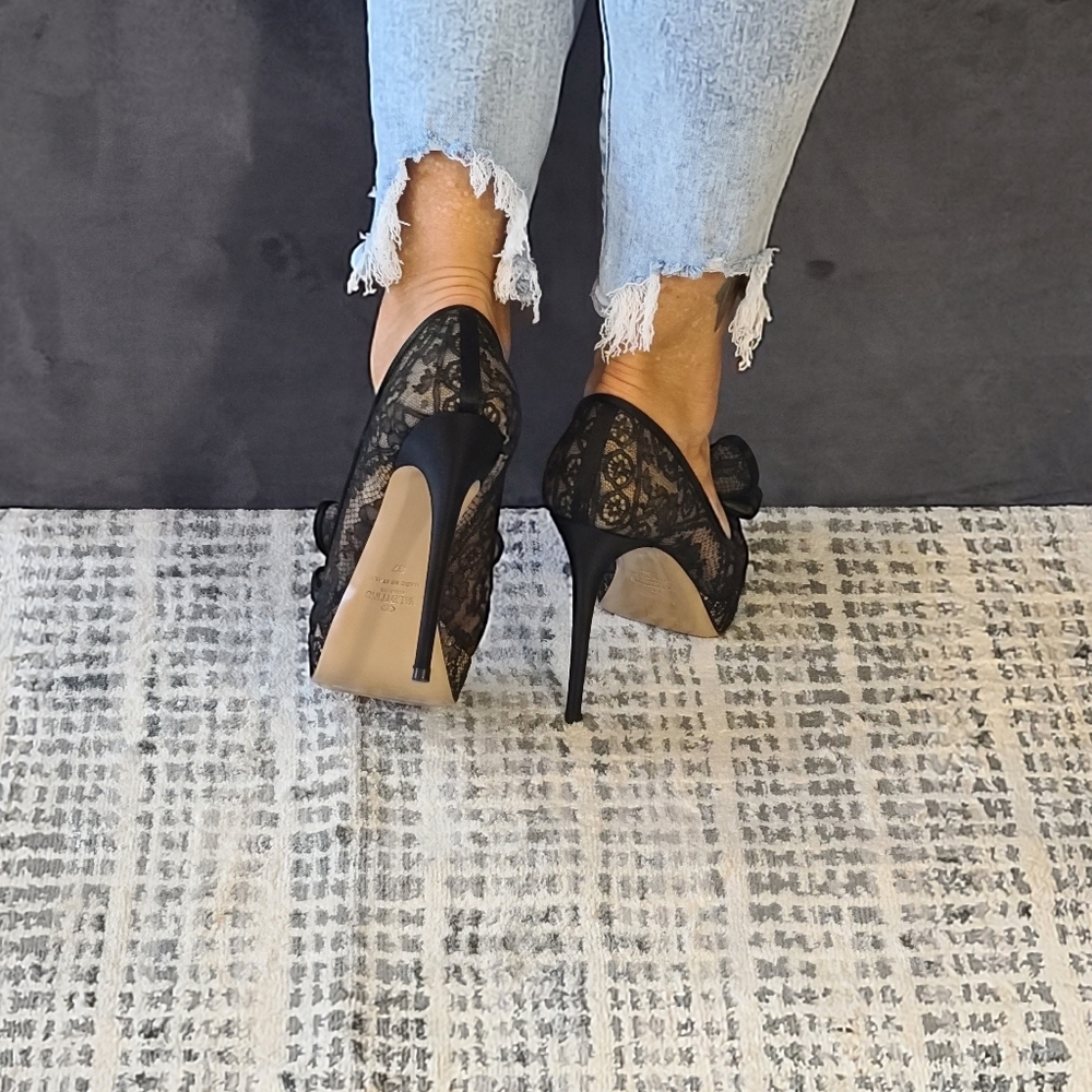 Valentino Black Lace Heels - Picture 8 of 9